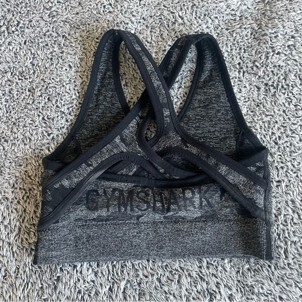 GYMSHARK sports bra